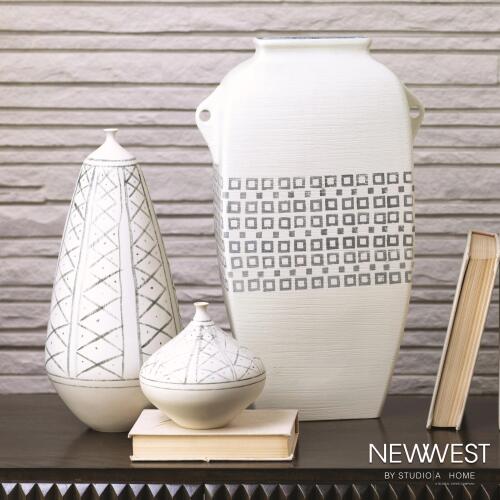 Grenz Vase-Hand Painted-Sm