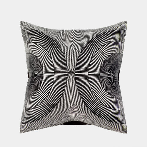 radial circle pillow-black/white